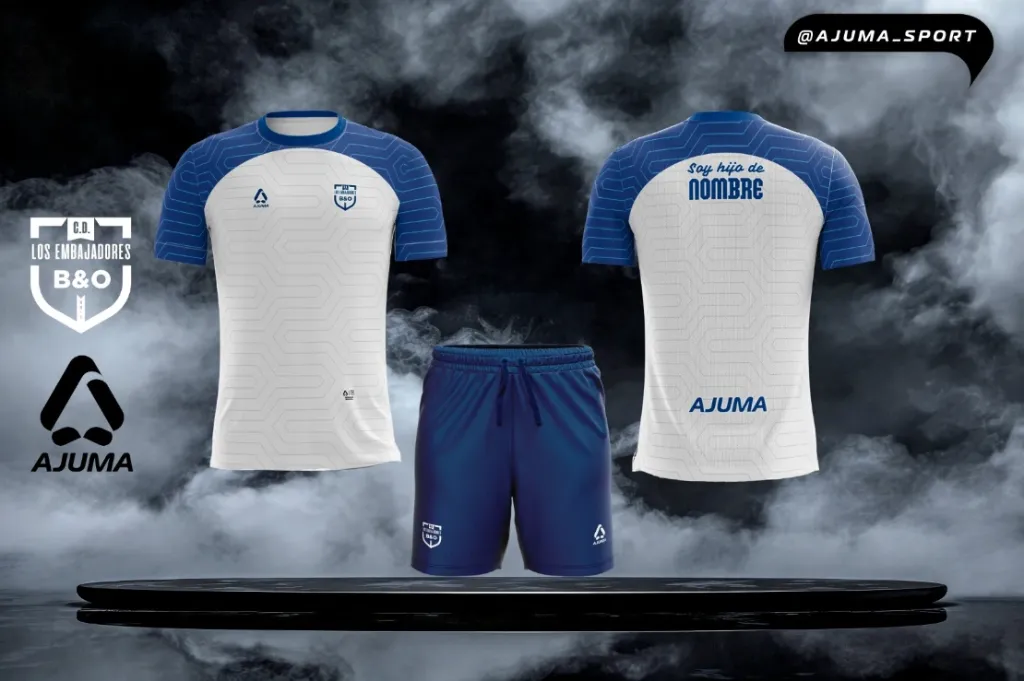 Uniforme de presentación $130.900 (10)